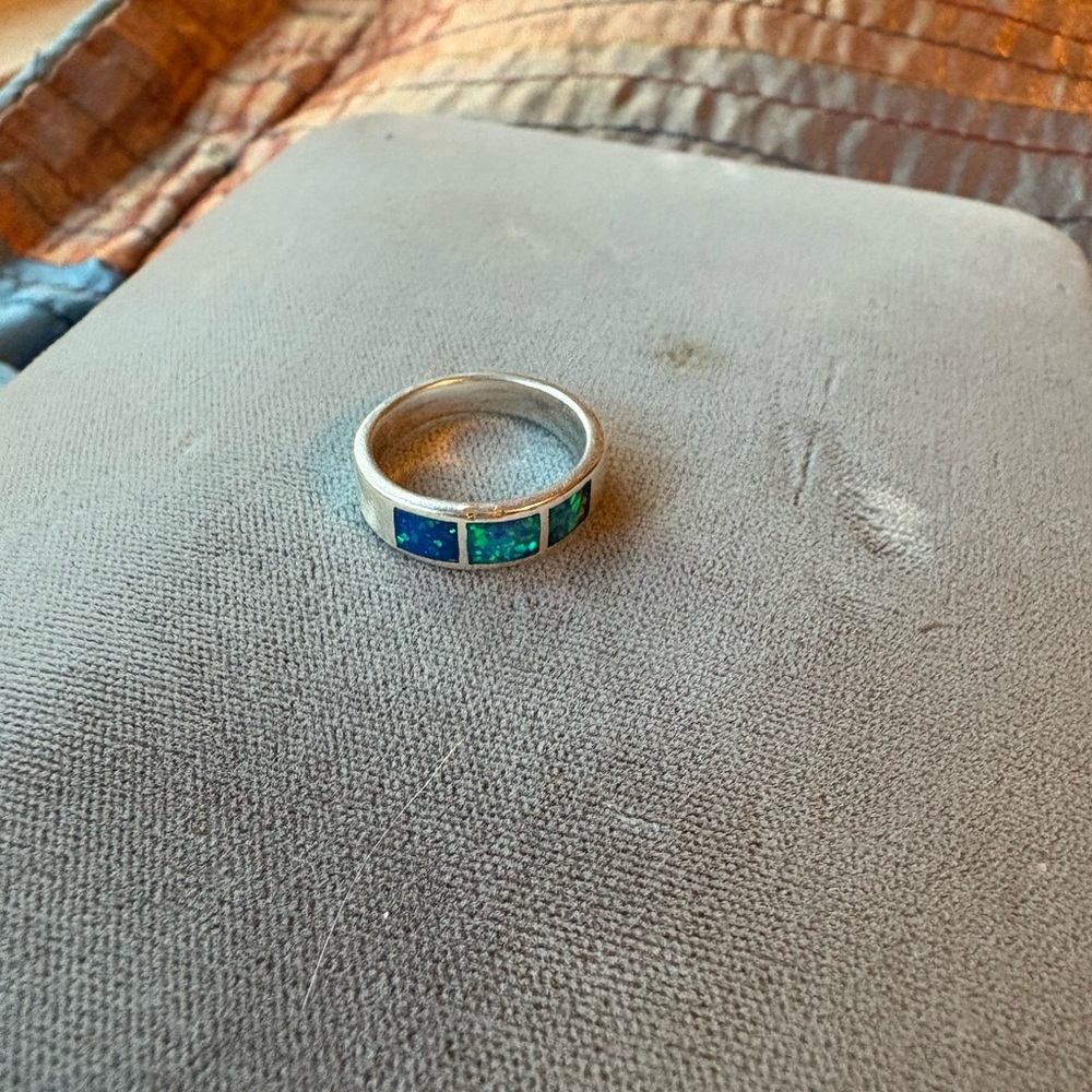 Elegant Silver Ring with Blue and Green Inlays